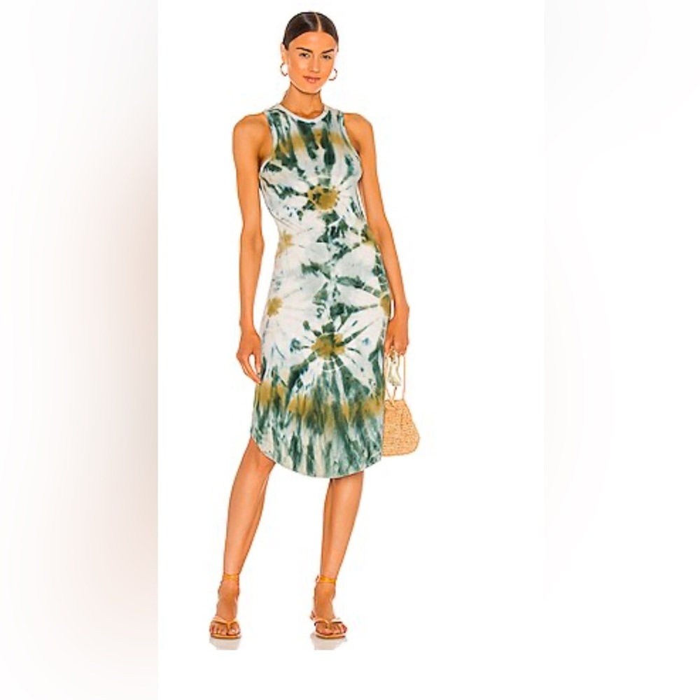 Robbie Tank Dress in Winterleaf Wash
YOUNG, FABULOUS & BROKE Size S